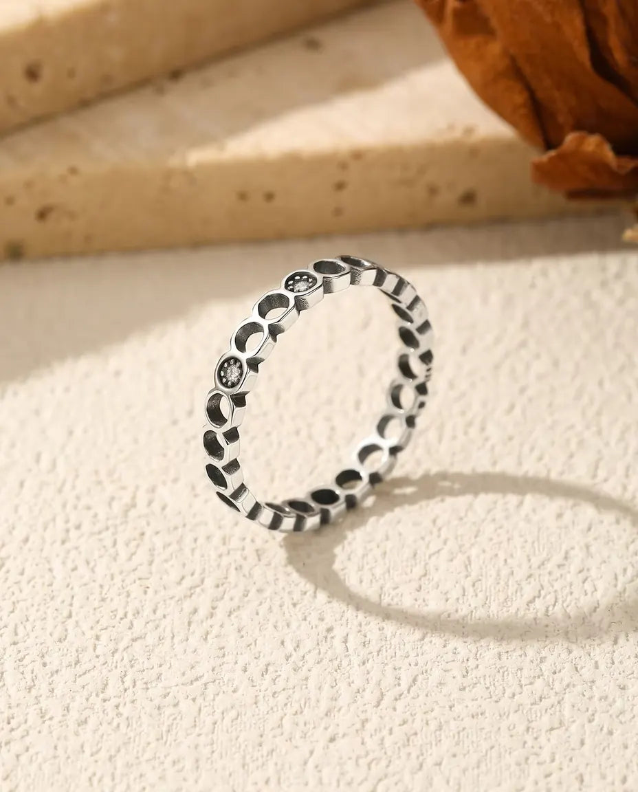 Moon phase eternity ring with moissanite in oxidized 925 silver