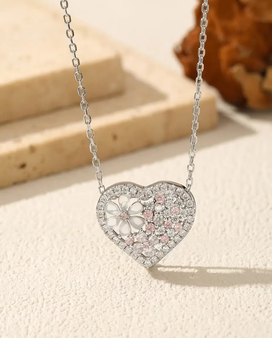Mother of pearl flower heart necklace in 925 sterling silver