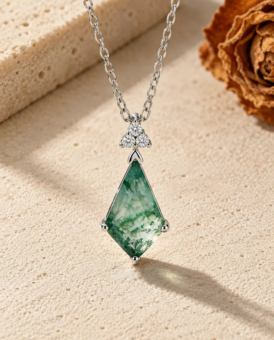 Moss Agate Necklace - front view