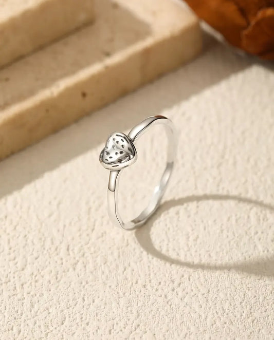 Seed-dot textured heart ring in 925 sterling silver