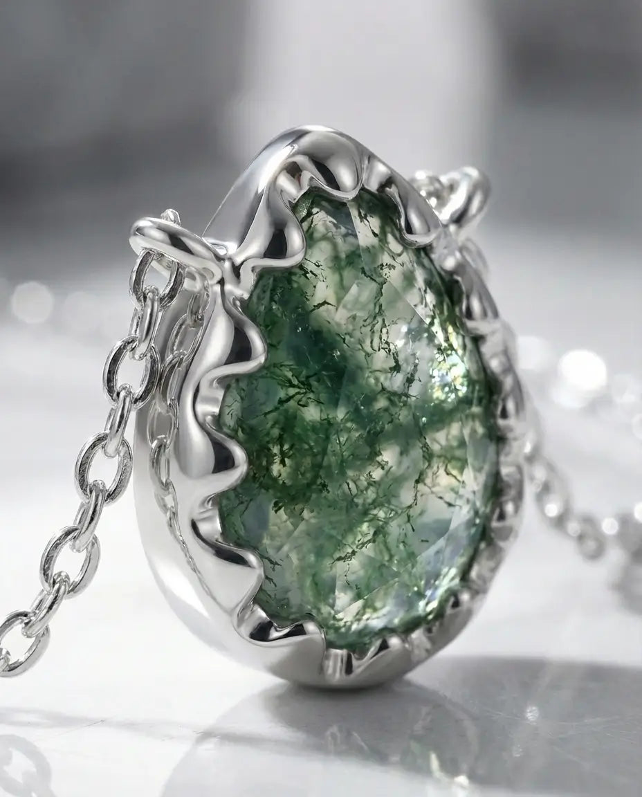 Moss Agate vs Tree Agate: Understanding the Differences