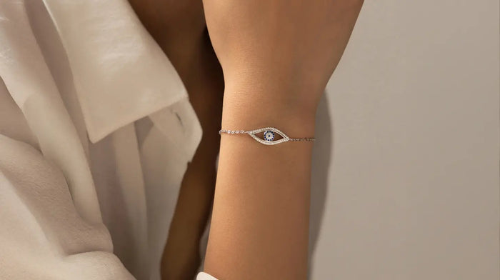 Evil Eye Jewellery: Meaning Rules and Superstitions Explained