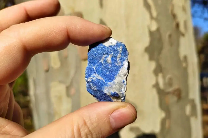 Lapis Lazuli Crystal Meaning