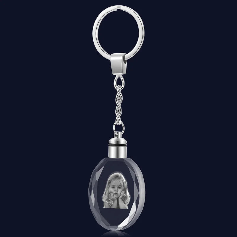 3D Crystal Photo Keyring - Personalised 3D Glass Pictures Keychain - Photo Gift for Christmas, Valentine's Day, Anniversary, Birthday, Mother's Day