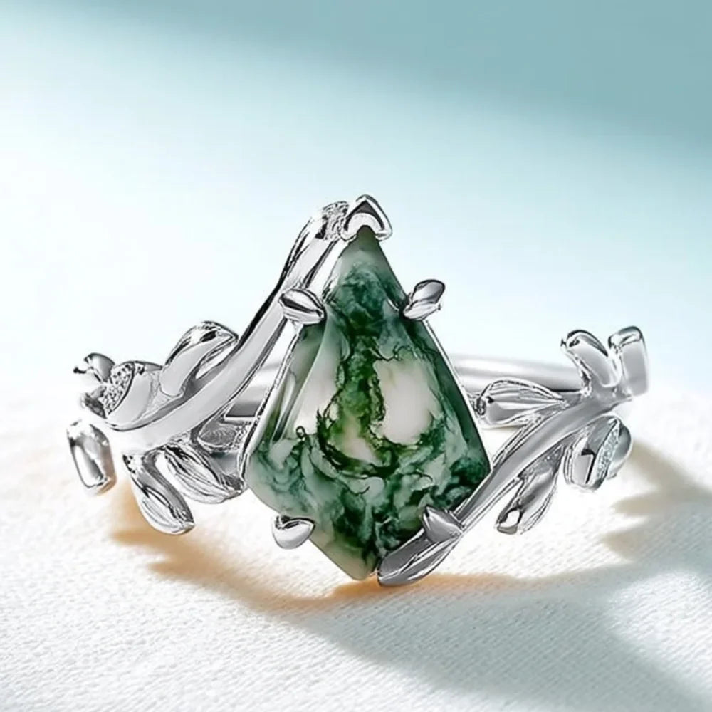 Kite Shaped Moss Agate Leaf Ring in Sterling Silver