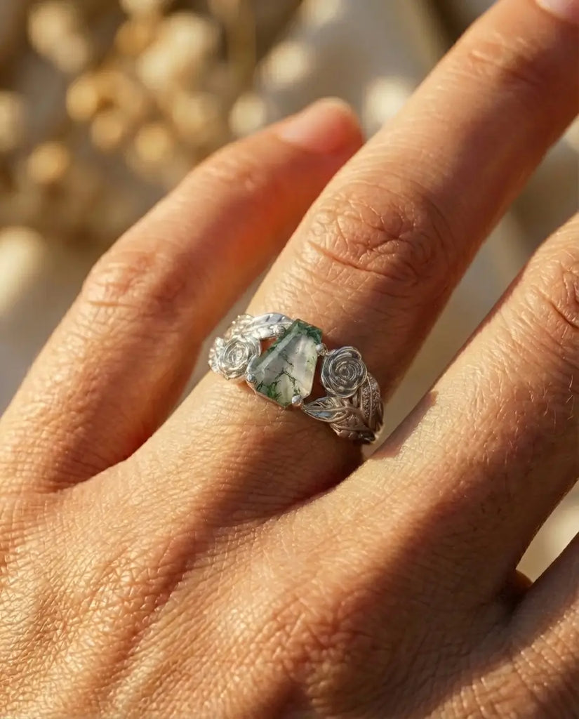 Vintage Coffin Cut Moss Agate Ring - Sterling Silver Rose & Leaf Design IfShe UK