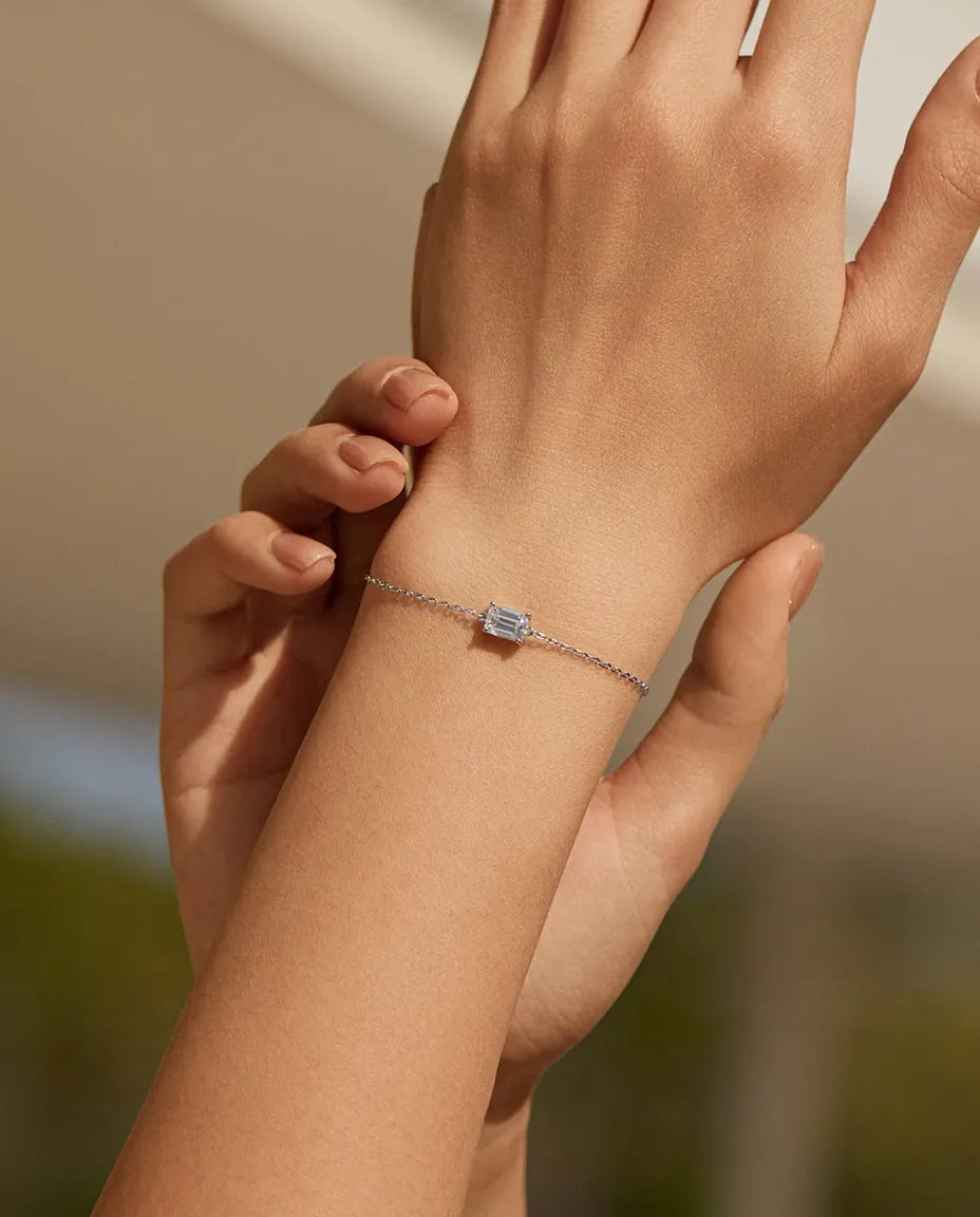 Emerald cut moissanite bracelet, 1ct D colour, 925 sterling silver