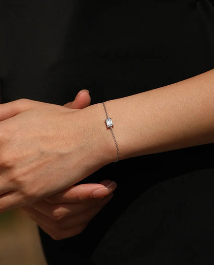 Emerald cut moissanite bracelet, 1ct D colour, 925 sterling silver