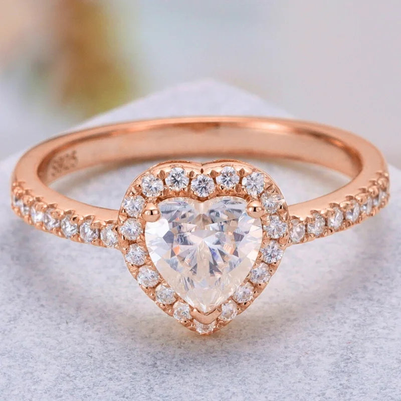 Heart moissanite sales