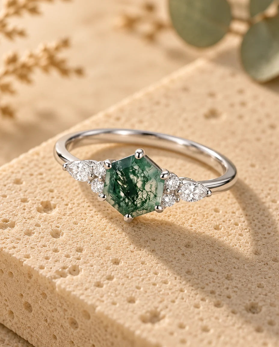 Moss Agate Ring - three-quarter view