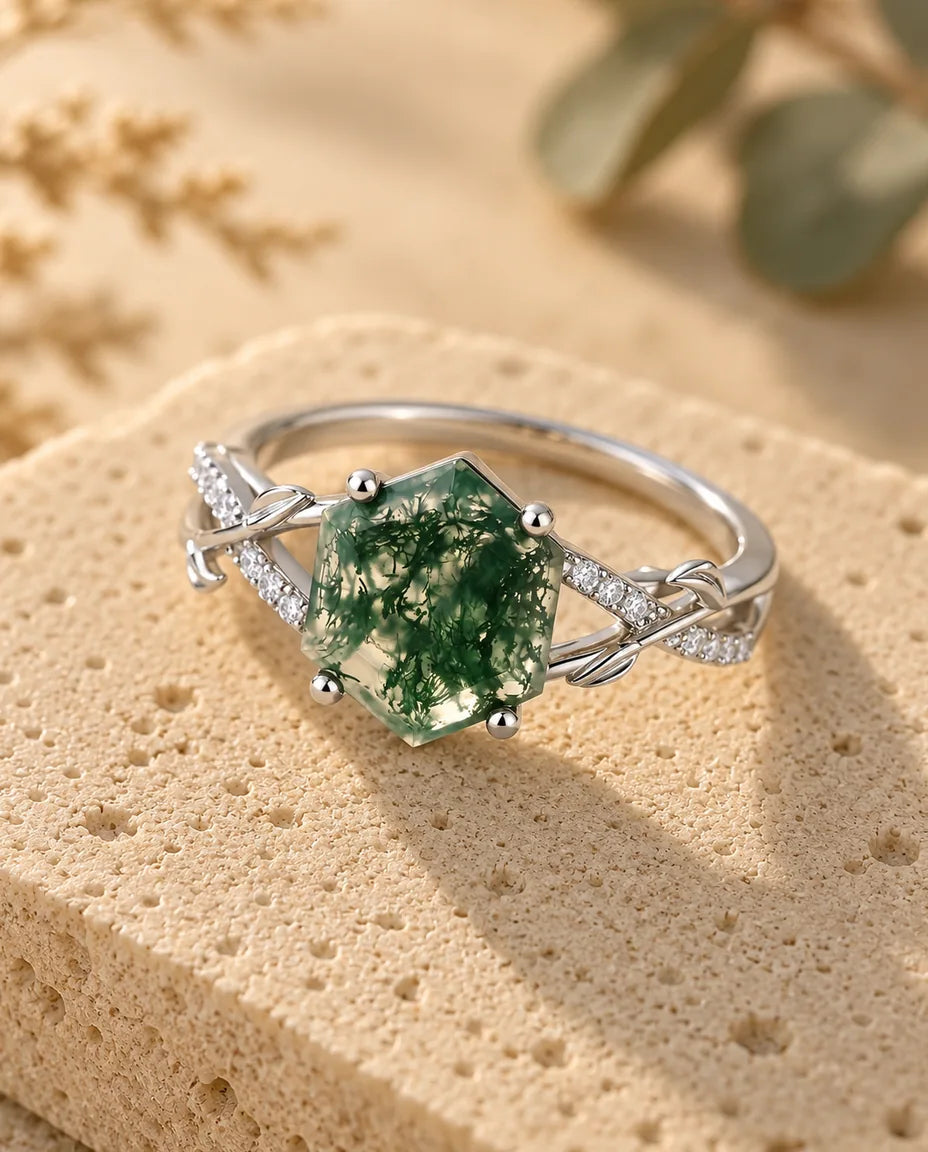 Moss Agate Ring - three-quarter view