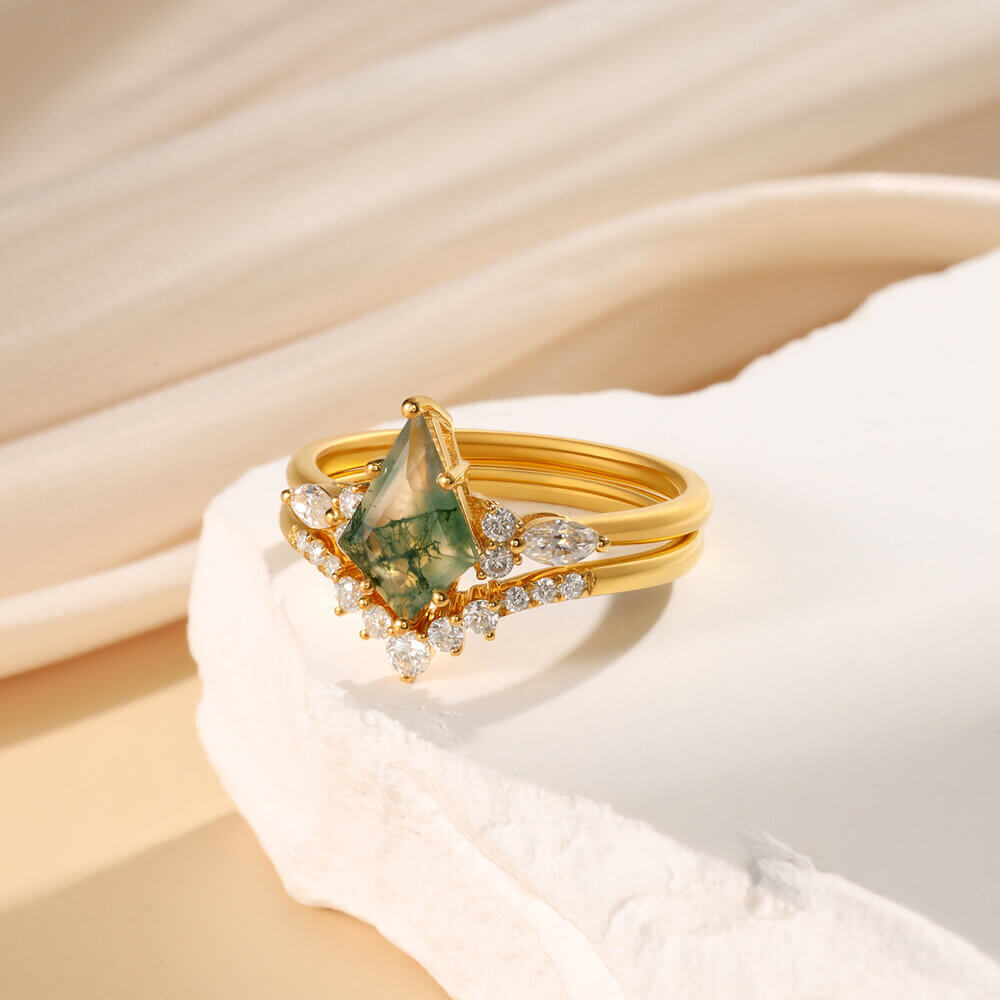 Kite Shaped Moss Agate Engagement Ring Set with Moissanite 18K Yellow Gold