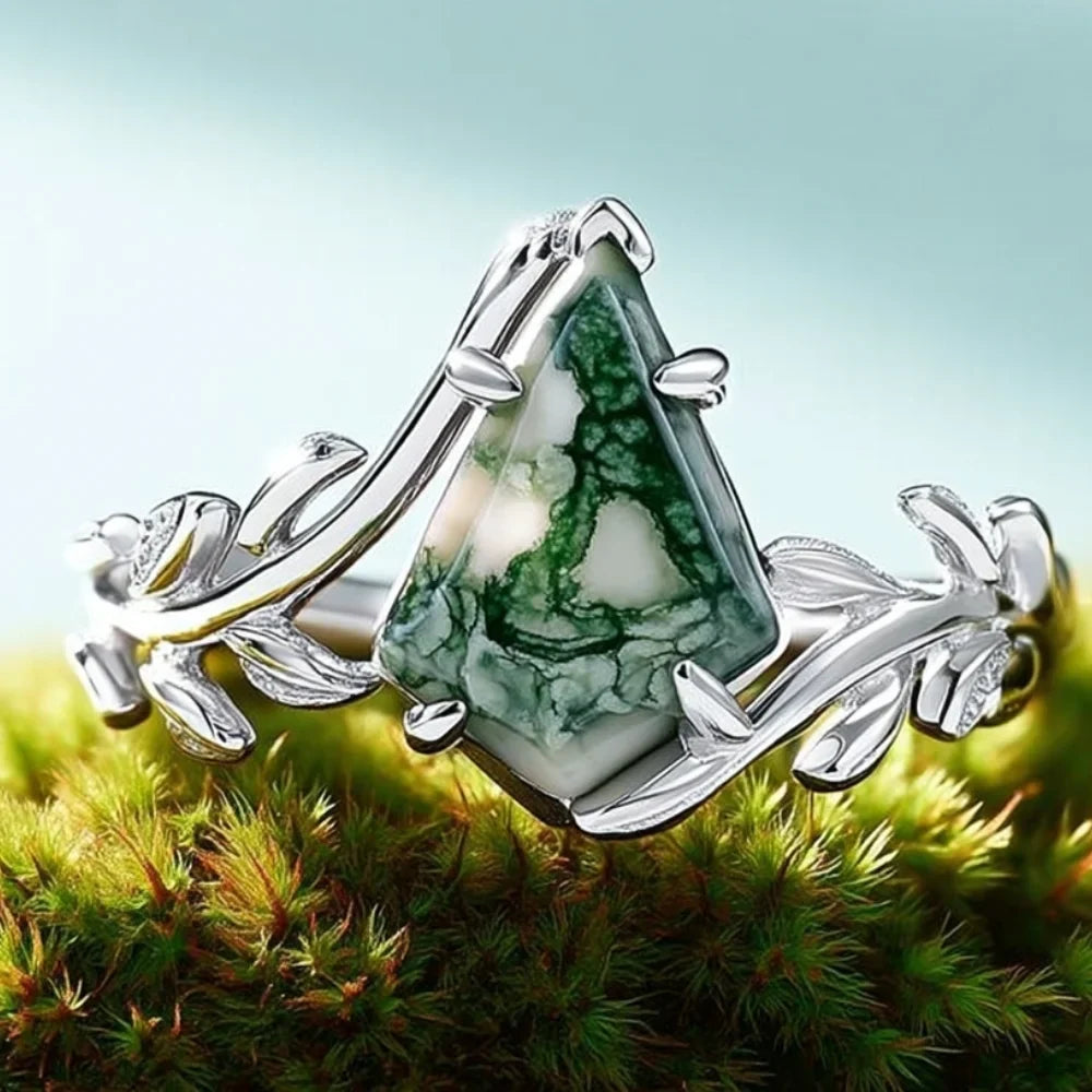 Kite Shaped Moss Agate Leaf Ring in Sterling Silver