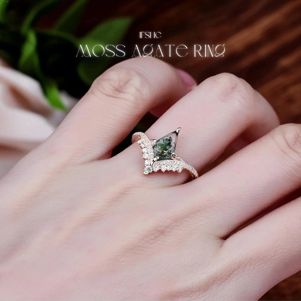 Kite Shaped Moss Agate Ring