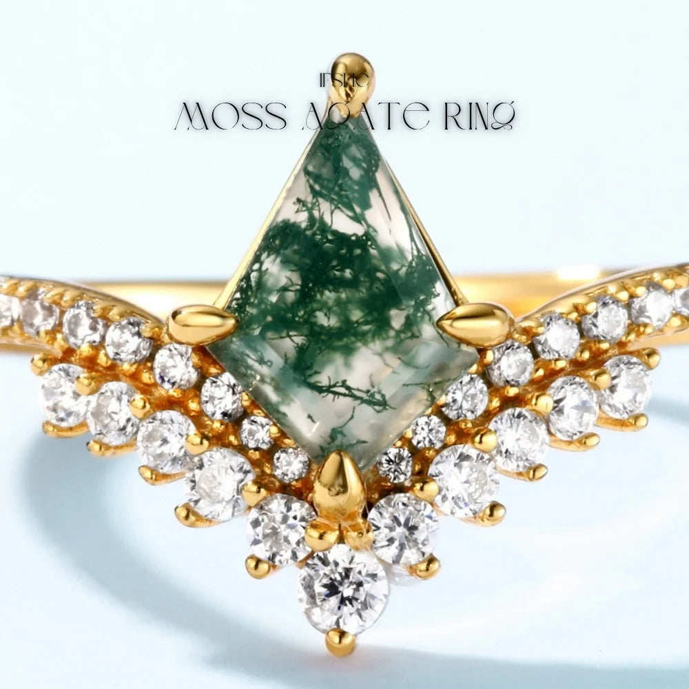 Kite Shaped Moss Agate Ring