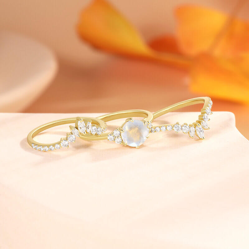 Moonstone Ring Engagement Ring Set Round Shaped