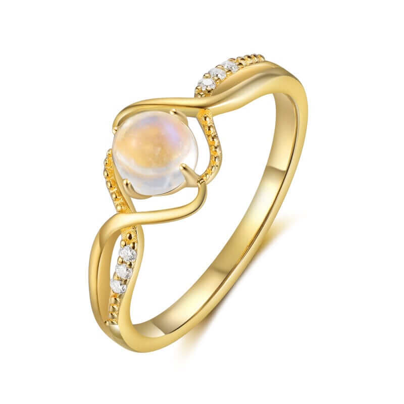 Moonstone Ring Round Cut 14/18K Yellow Gold