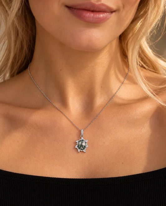 Moss Agate Starburst Necklace in 925 Sterling Silver - worn on a model, close-up at the collarbone