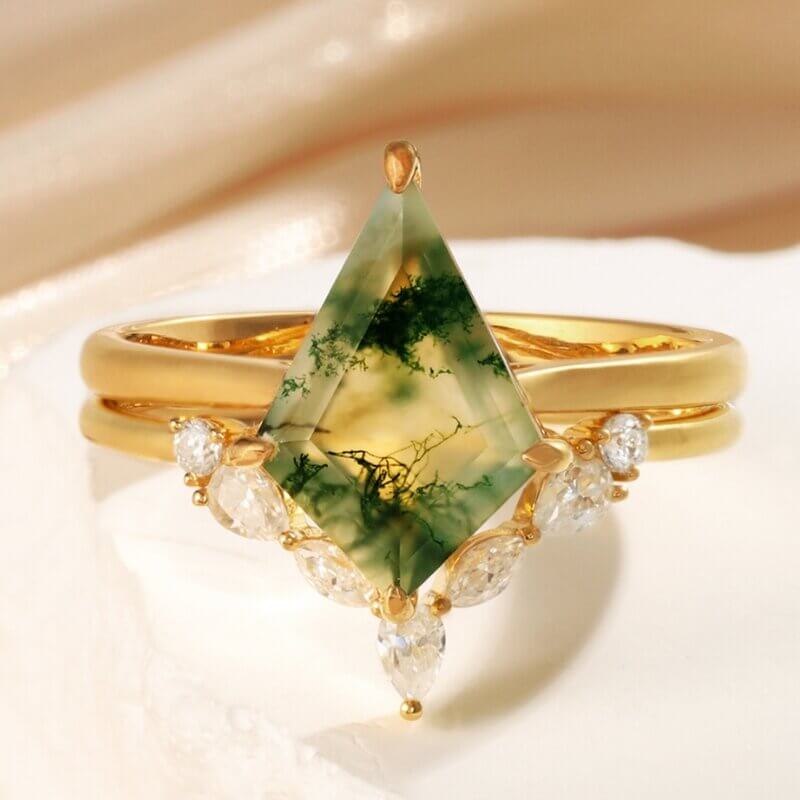 Natural Moss Agate Ring Set with Moissanite Kite Cut 18K Gold