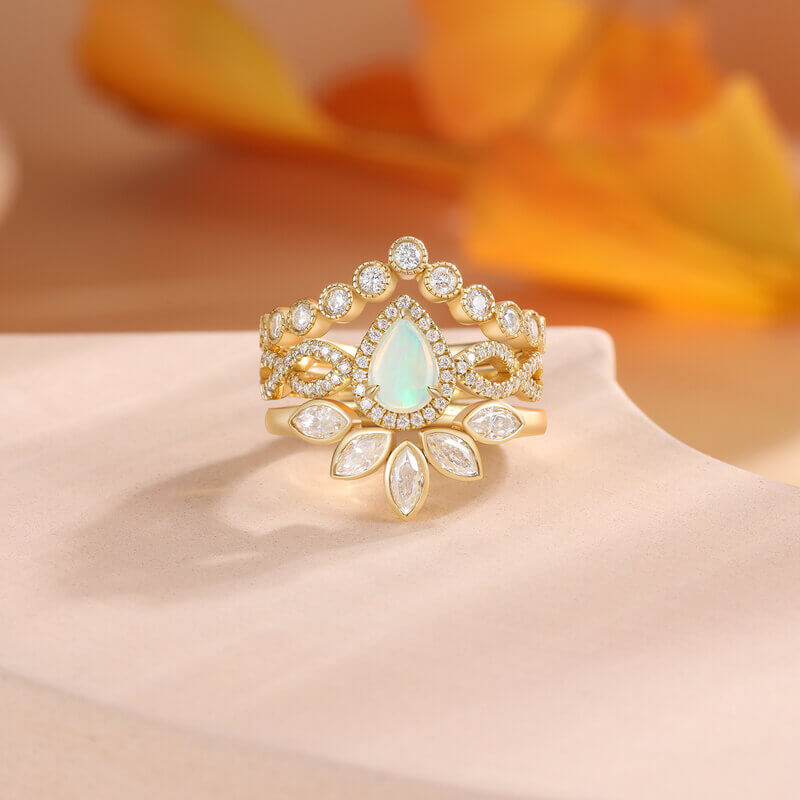 Vintage Pear Shaped Opal Engagement Ring Set with Moissanite 18k Gold