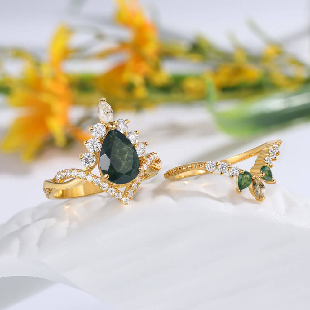 Pear Shaped Moss Agate Ring with Moissanite 18K Yellow Gold