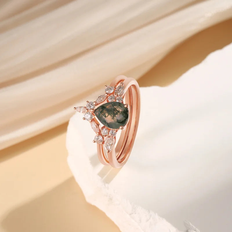 Custom Pear Shaped Diamond Halo Engagement Ring #104780 - Seattle Bellevue  | Joseph Jewelry