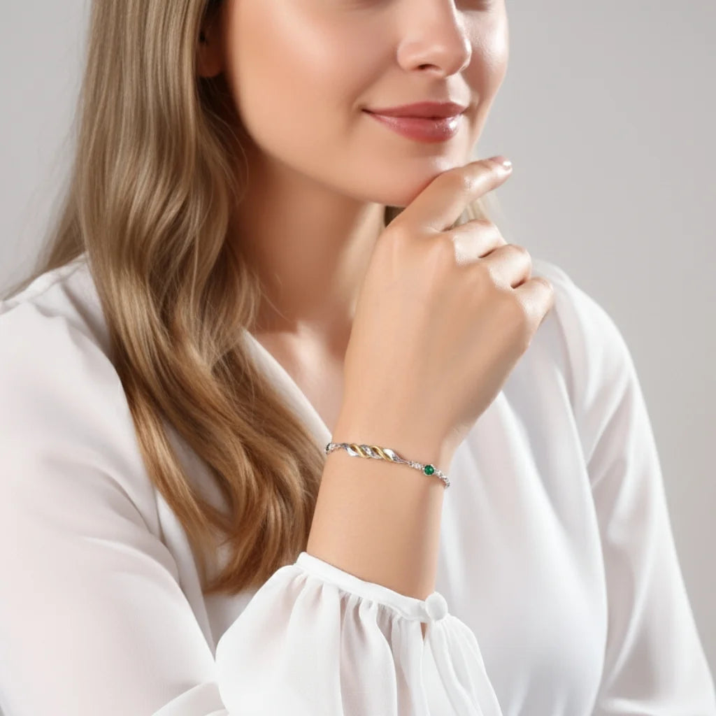 Personalised Engraved Mum's Bracelet with 2-4 Heart Birthstones - A Custom Gift for Mother's Day or Birthday