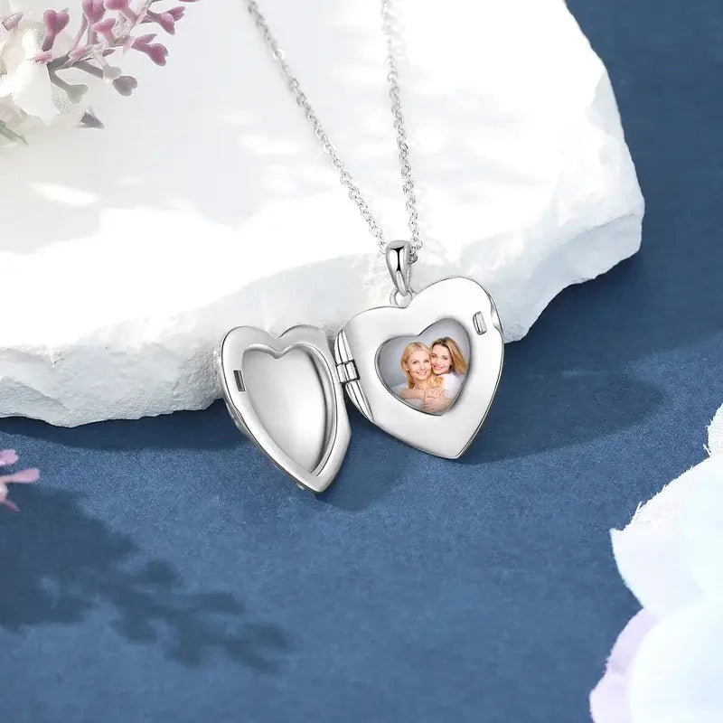 Personalised Heart Photo Locket Necklace with Engraving | Photo Necklace | Picture Necklace