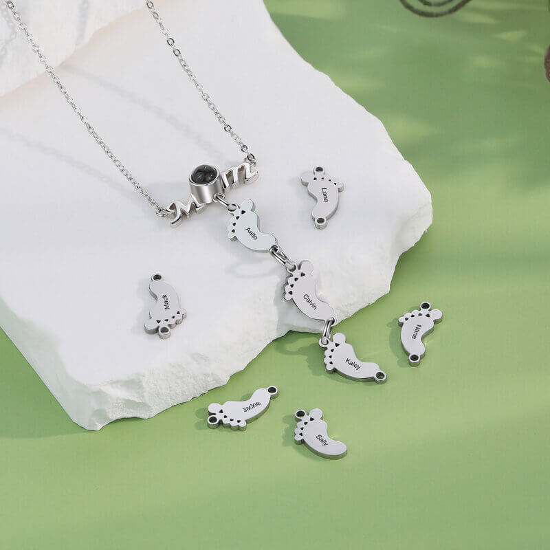 Photo Projection Mom Necklace with Engraved Baby Feet Charms