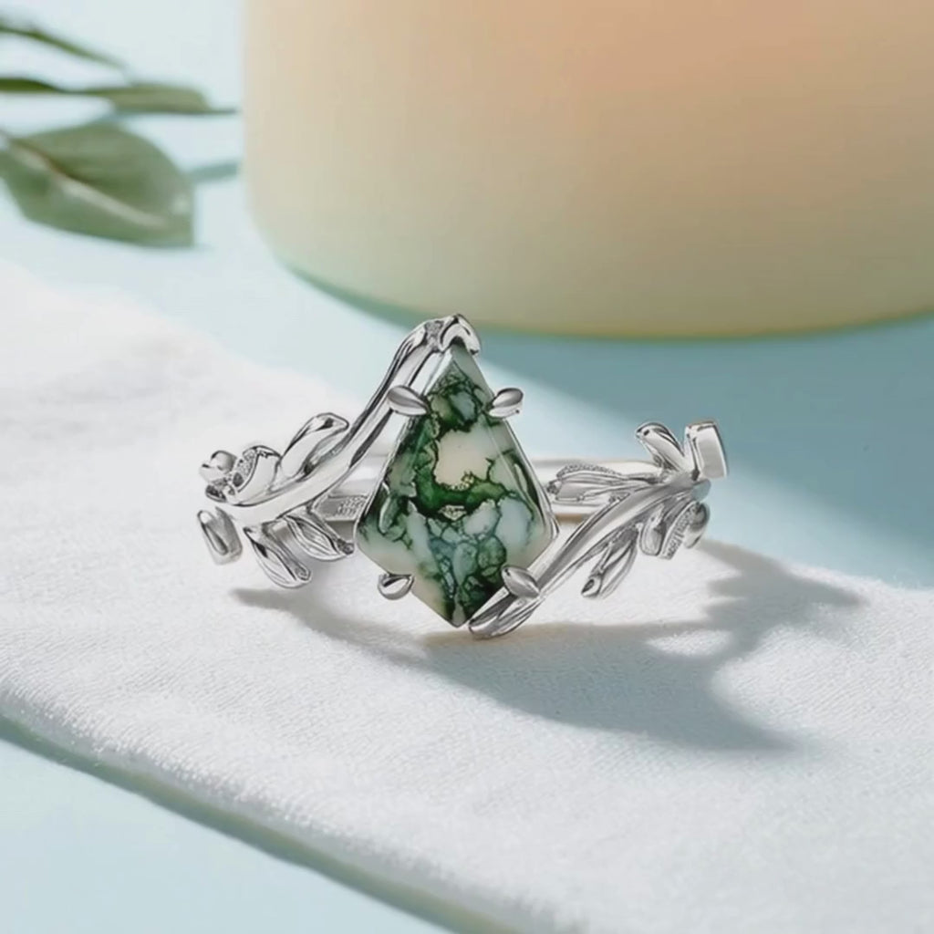 Kite Shaped Moss Agate Leaf Ring in Sterling Silver