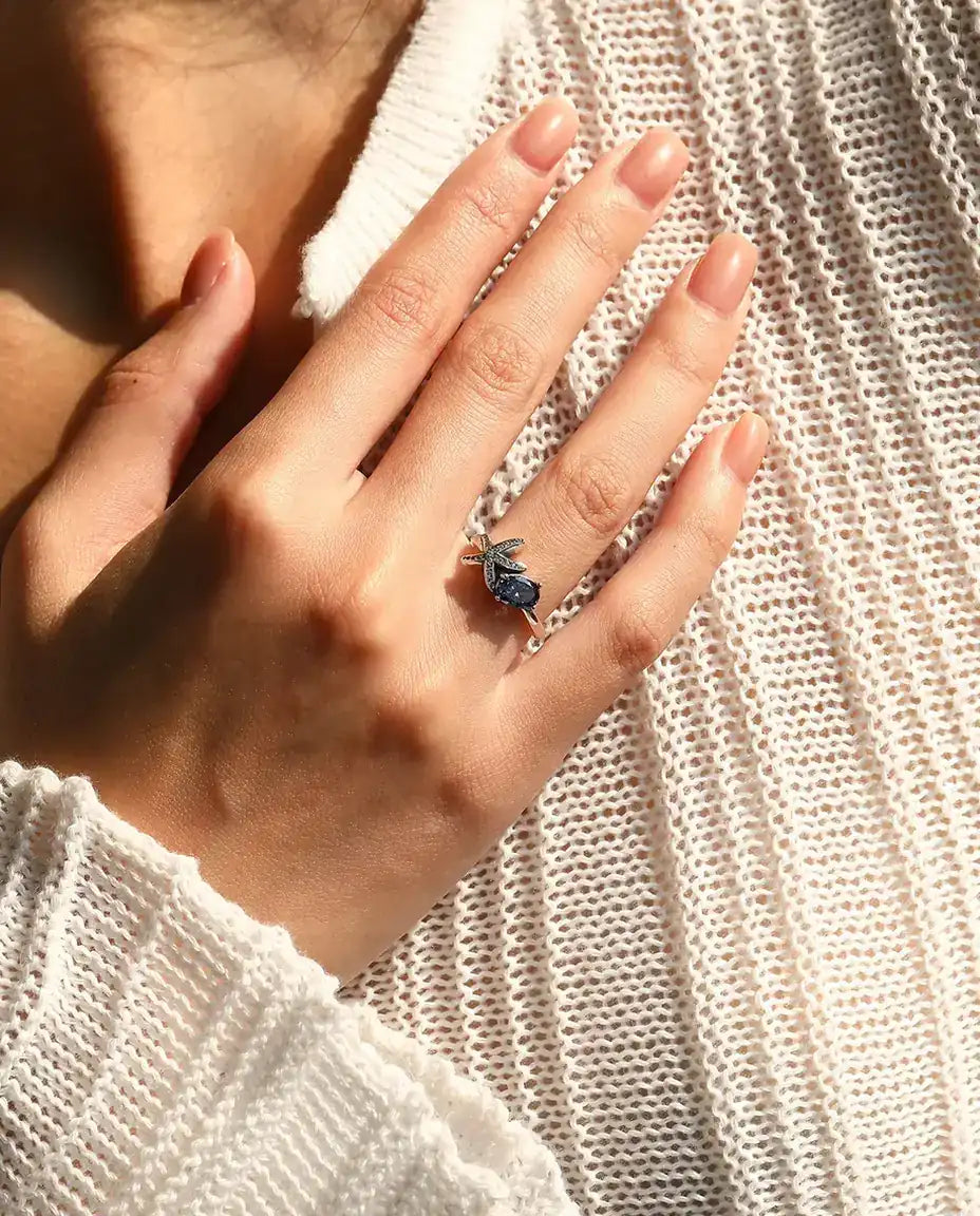 Starfish ring with oval violet zirconia in 925 sterling silver