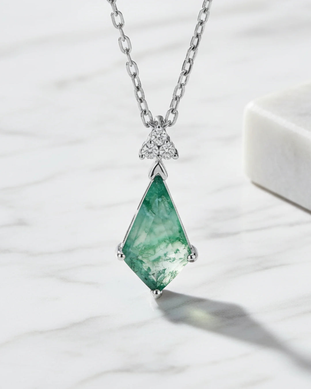 Sterling Silver Moss Agate Kite Cut Pendant Necklace