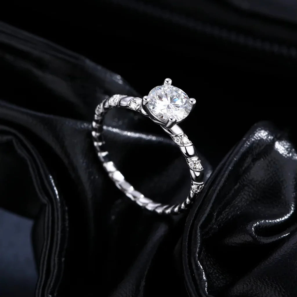 Twisted Moissanite Solitaire Ring in 925 Sterling Silver - Moissanite Engagement Ring for Women