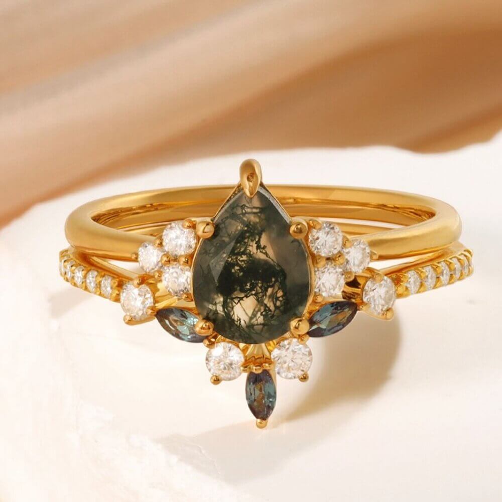 Vintage Pear Shaped Moss Agate Engagement Ring Set with Moissanite 18K Gold