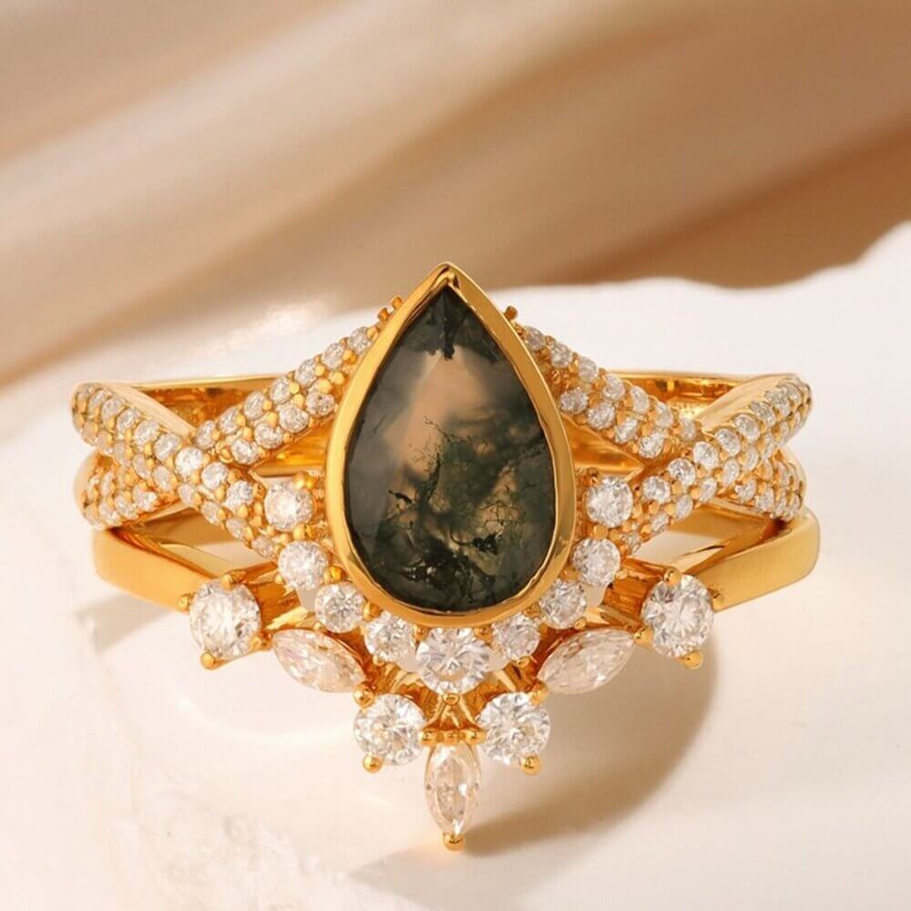 Pear Shaped Vintage Moss Agate Engagement Ring Set with Moissanite 18K Gold
