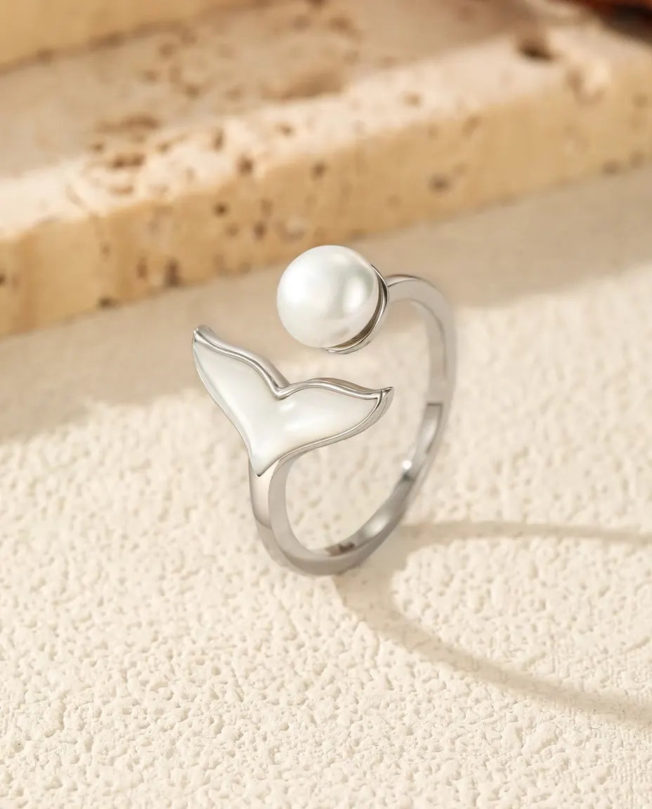 Whale tail open ring in 925 sterling silver with a pearl white bead
